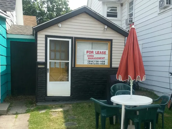 20 Main St, Bemus Pt, NY 14712