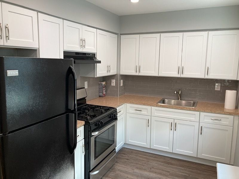1st image of 21-25 76th St #3