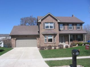 1808 Eaton Dr, Woodridge, IL 60517