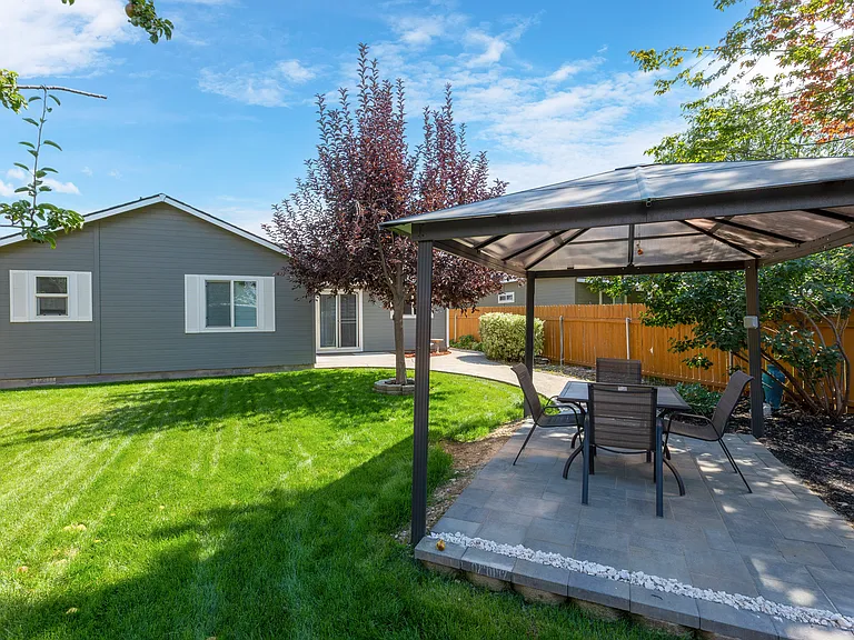 1143 N Nichole — Photo 38