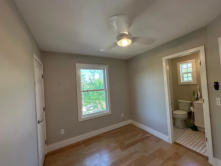 115 Florida Ave #A — Photo 18