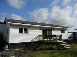 2094 E Sugar Grove Rd, Scottville, MI 49454