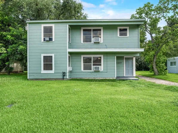 1107 3rd Ave N, Texas City, TX 77590
