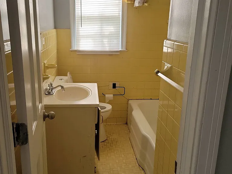 1518 Greenbay Dr — Photo 12