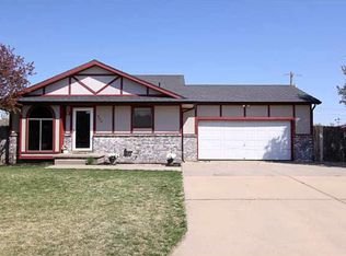 404 Harvest Ln, Maize, KS 67101