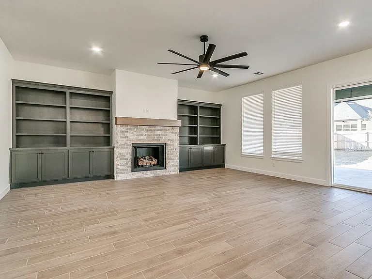4405 Las Colinas Ln — Photo 5