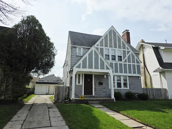 2637 Greenway St, Toledo, OH 43607