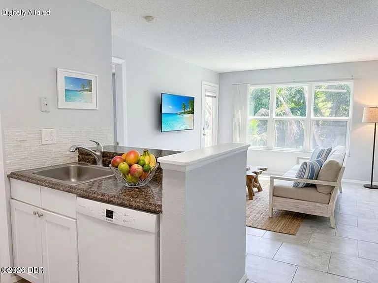 1401 S Palmetto Ave #111 — Photo 17