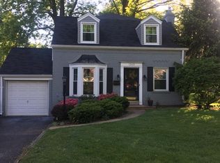 1365 N Berry Rd, Saint Louis, MO 63122