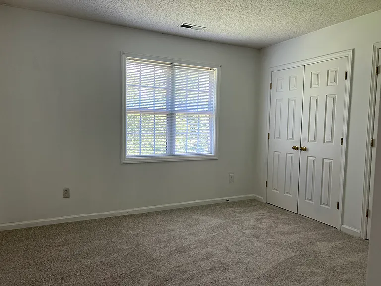 2512 Beech Gap Ct — Photo 34