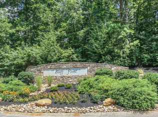 2273 Duck Cove Dr, Knoxville, TN 37922