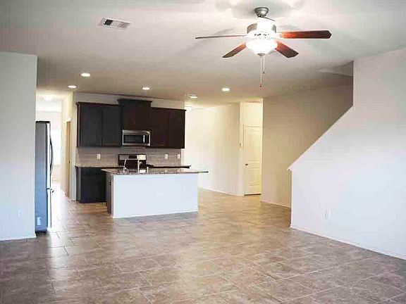 5th image of 4002 Nestra Dr
