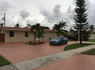 10905 SW 52nd Dr, Miami, FL 33165