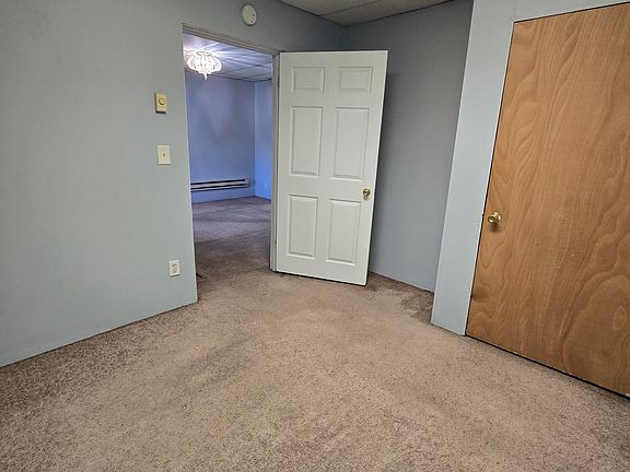 4th image of 726 W Jefferson St APT 2