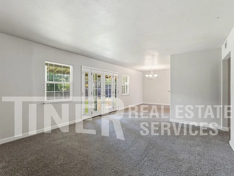 3804 Atwater Rd — Photo 3