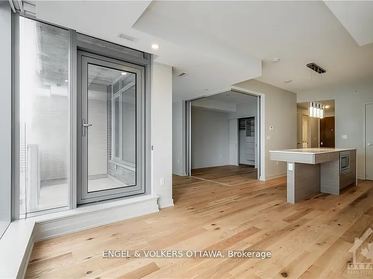 101 Queen St #1201 — Photo 11