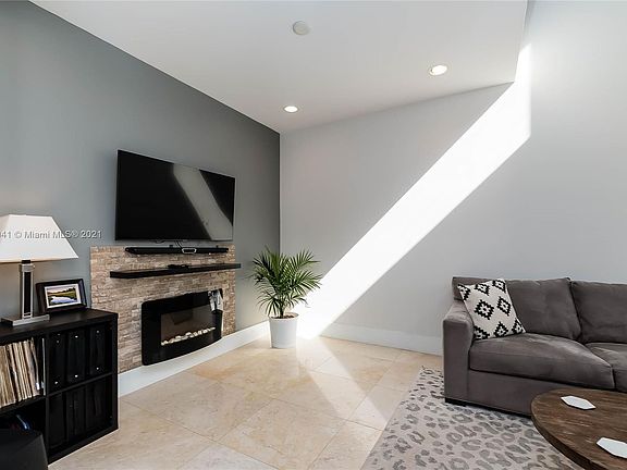 4th image of 8901 SW 157th St