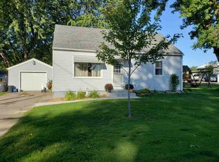 10989 Main St, Hewitt, WI 54441