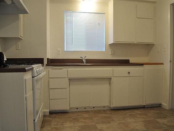 2nd image of 3630 Ferndale Ave