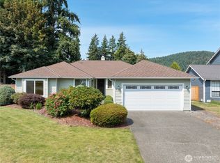 5106 NE 23rd St, Renton, WA 98059