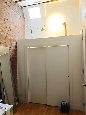 Rented by Veracity NYC LLC | media 26