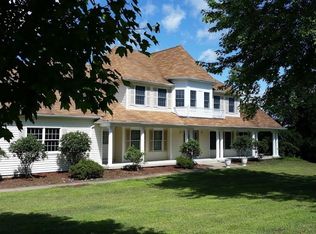 56 Chester Hill Rd, Warwick, NY 10990