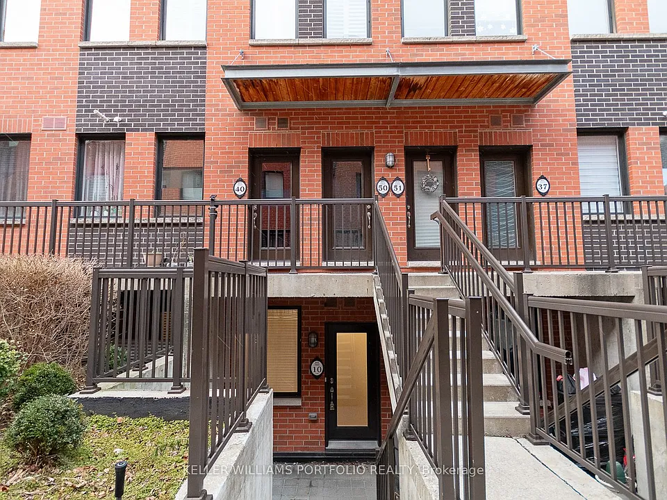 869 Wilson Ave #10