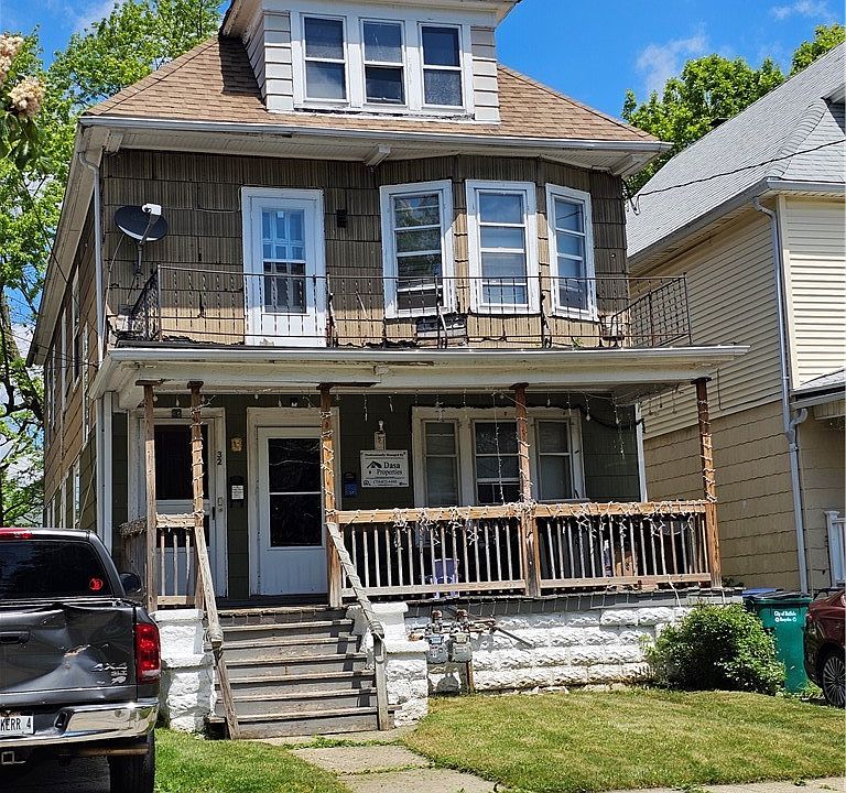 1st image of 32 Kermit Ave