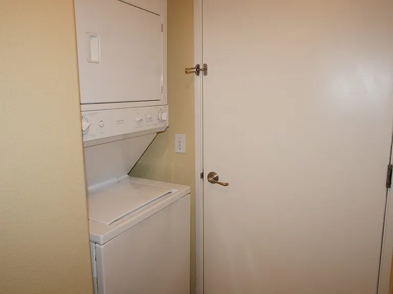 1338 Nicolette Ave #1022 — Photo 7