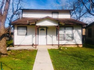 518 Roach St, Uvalde, TX 78801