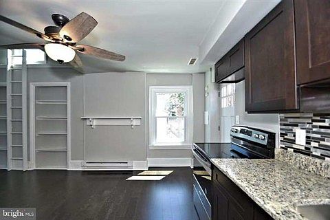 5th image of 801 Swede St Floor 3