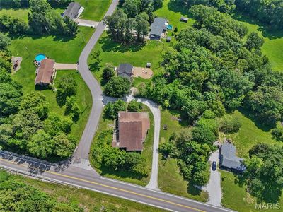 1462 Highway Dd, Defiance, MO, 63341