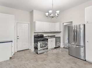 8753 Signal Hill Rd APT 4, Manassas, VA 20110