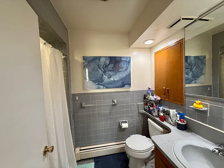 165-167 Davis Ave #3 — Photo 9