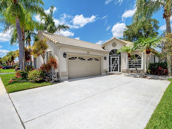 2nd image of 6014 Bay Isles Dr