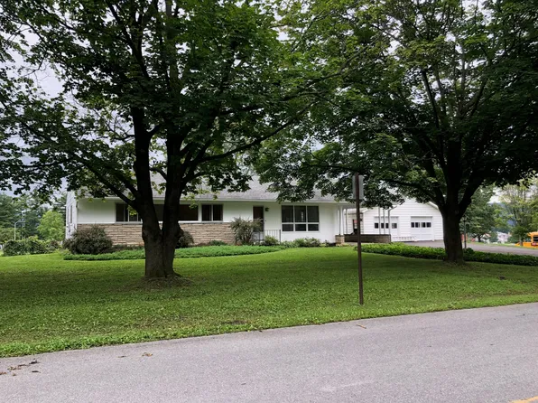 149 Vincent St, Mifflintown, PA 17059