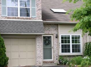 416 Barn Swallow Ln, Allentown, PA 18104
