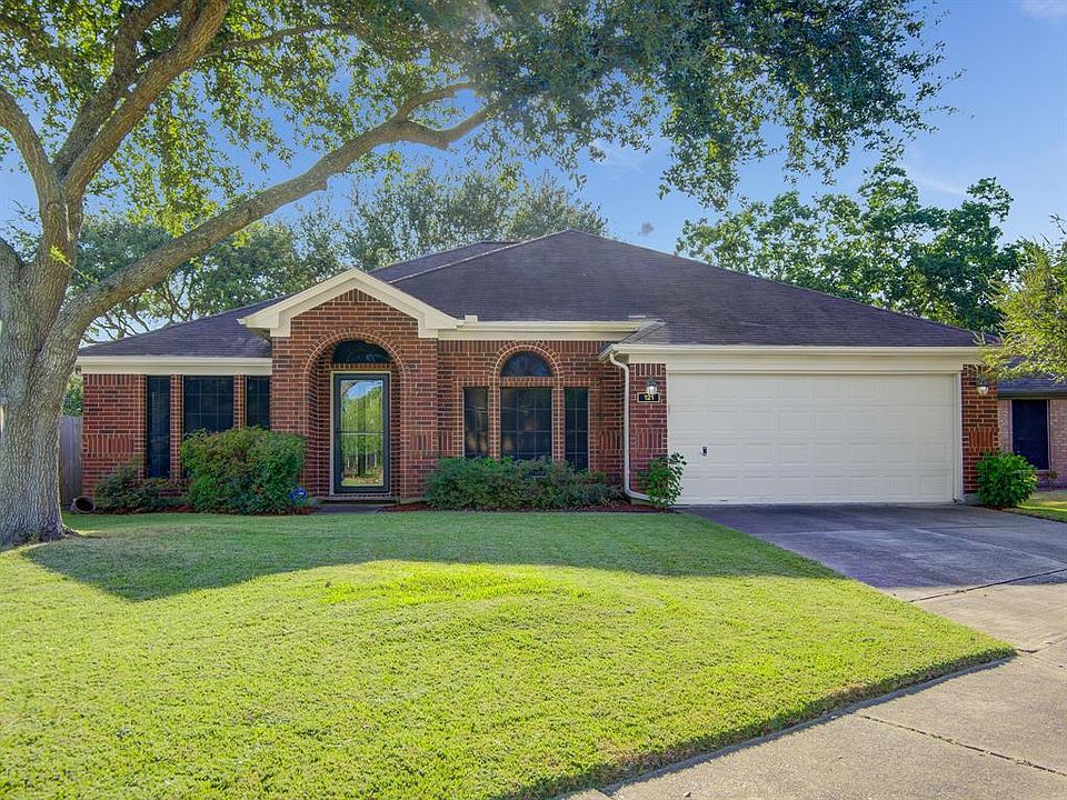 1st image of 121 Barbetta Ct