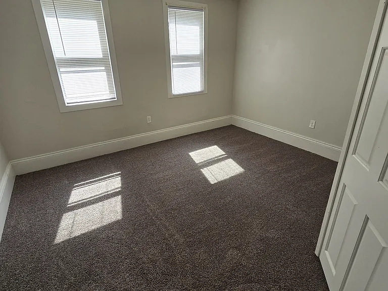 119 Paddock Ave SE #2 — Photo 7