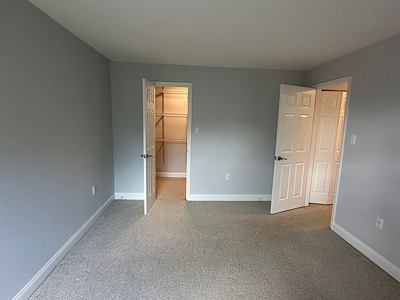 5th image of 1952 Kennedy Dr APT 201