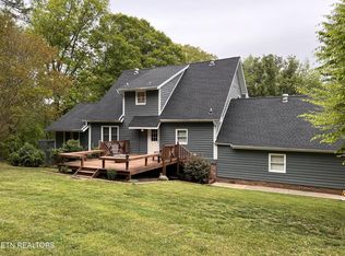 512 Northview Dr, Kodak, TN 37764