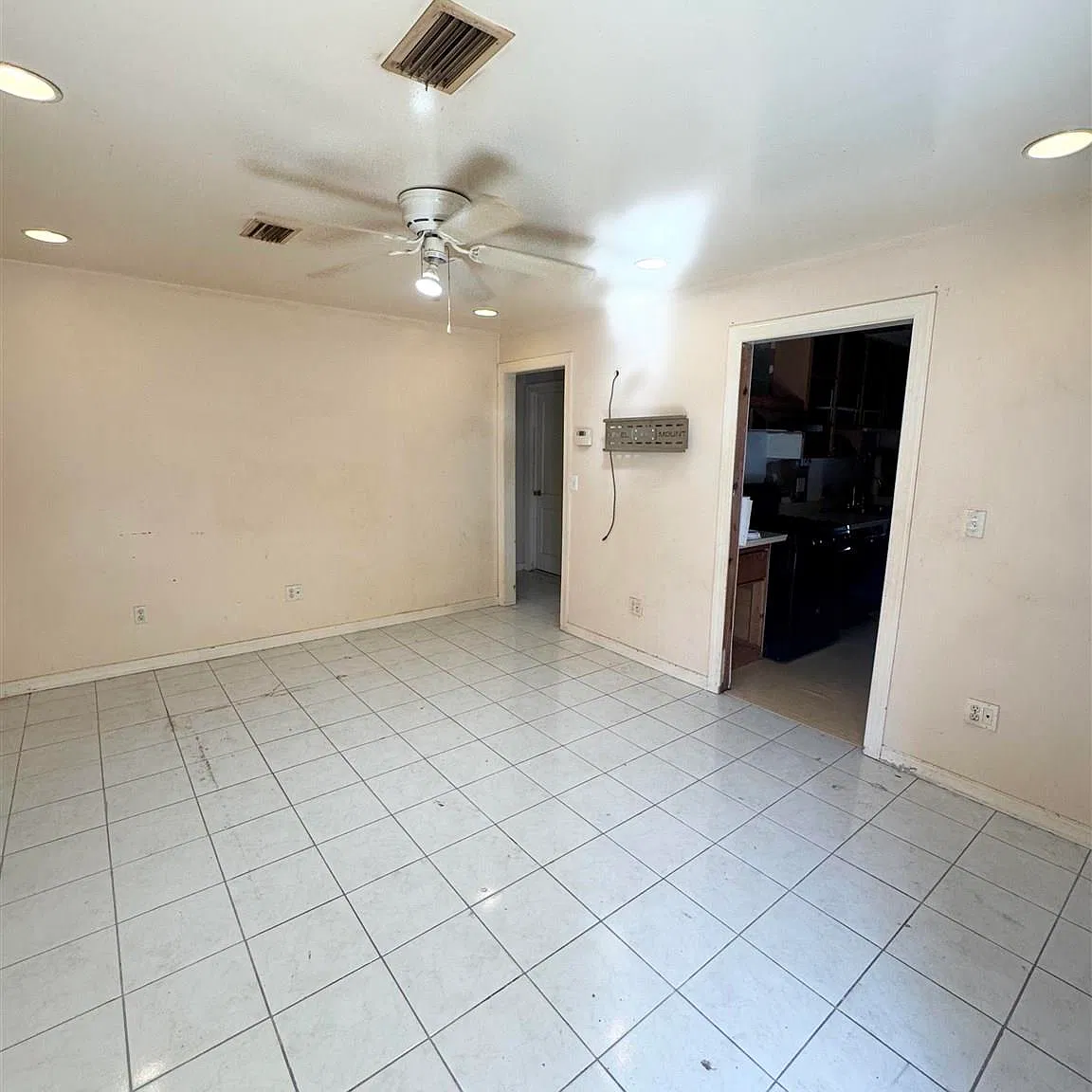 2 bed, 704 sqft, $1,450 — Photo 4