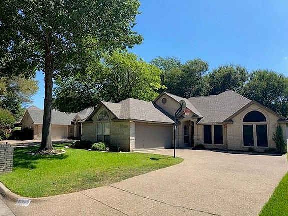 2nd image of 6023 Red Fern Dr
