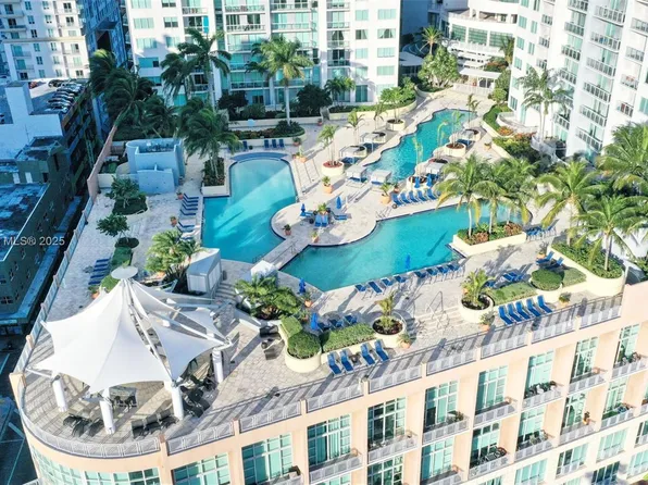 244 Biscayne Blvd APT 446, Miami, FL 33132