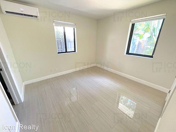5th image of 912-918 NE 15th Ave #914-1