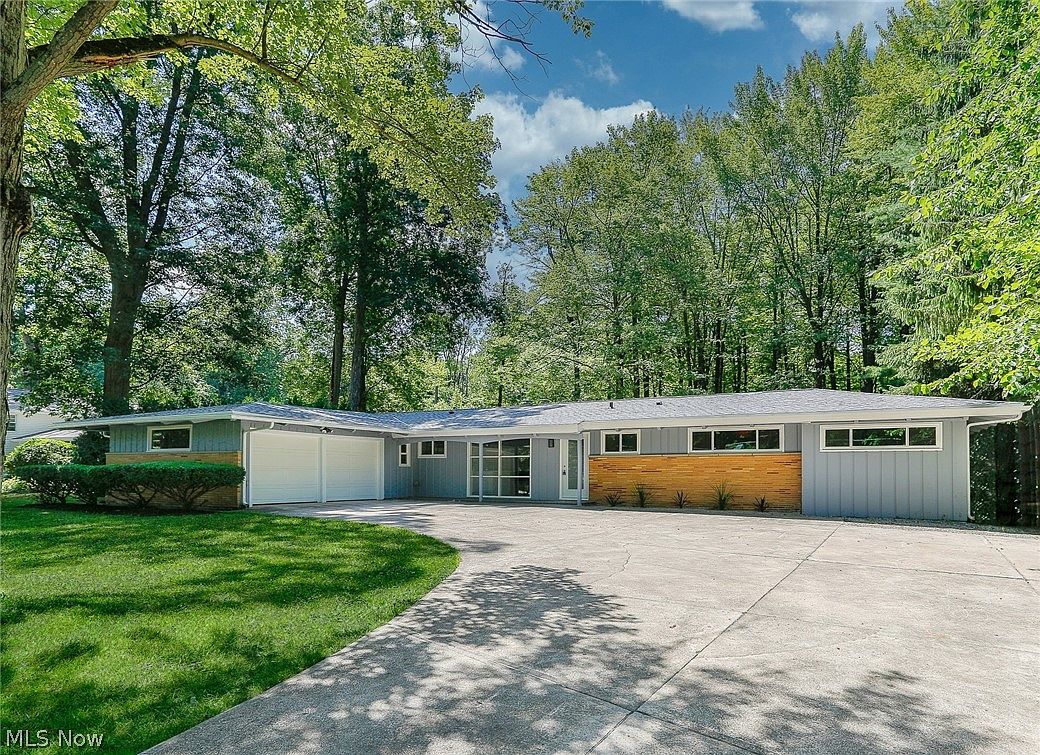 932 Bell Rd, Chagrin Falls, OH 44022 Zillow