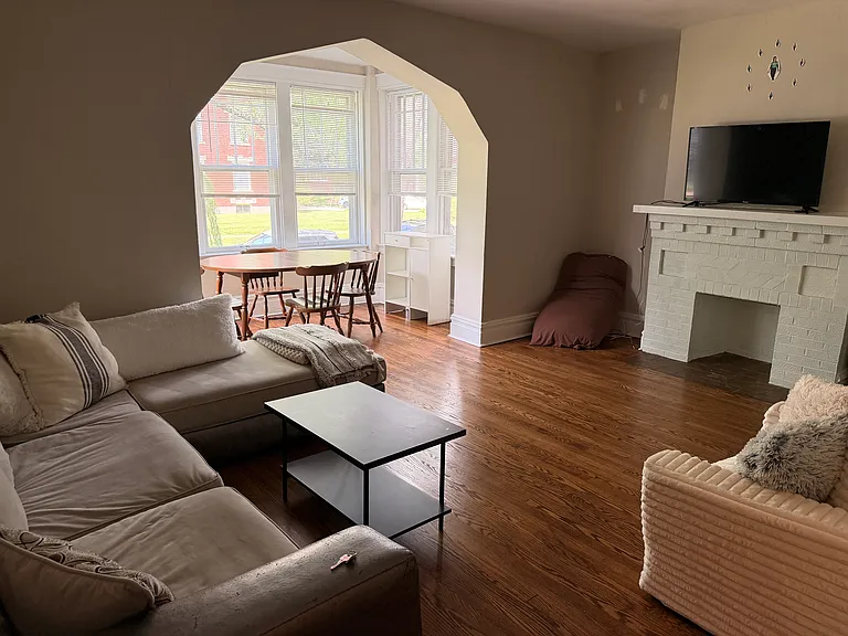 5920 McPherson Ave #1 — Photo 5