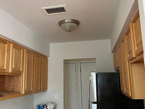 3rd image of 300 Cortelyou Ave #1-3