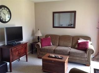 4096 Forest Hills Ct, Dover, PA