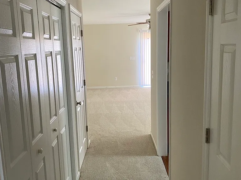 1030 Glencroft Dr #1 — Photo 22